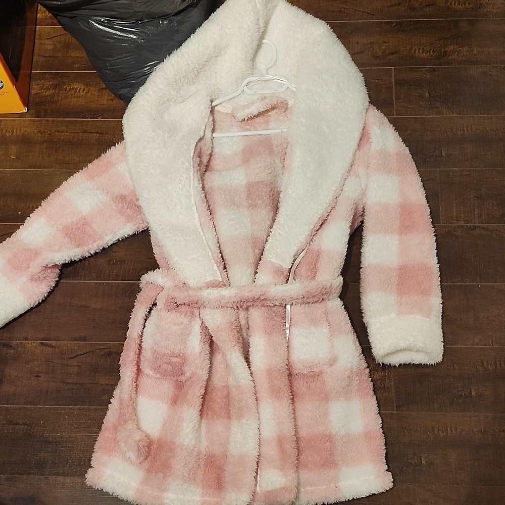 Cozy Pink and White Checkered House Coat